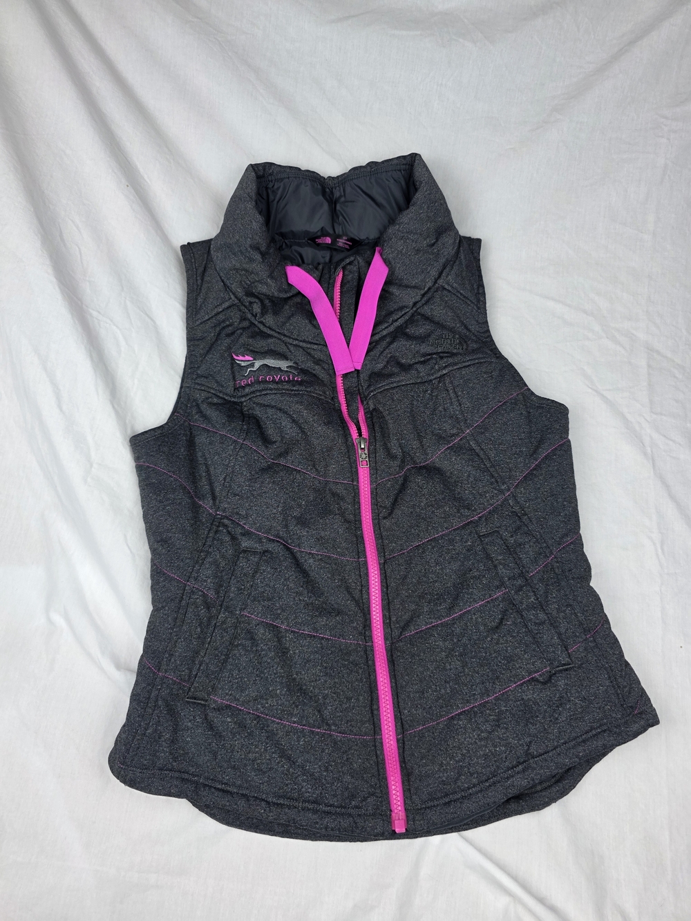 The North Face Gray & Pink Fleece-Lined Full Zip Vest Women’s Size S Red Coyote